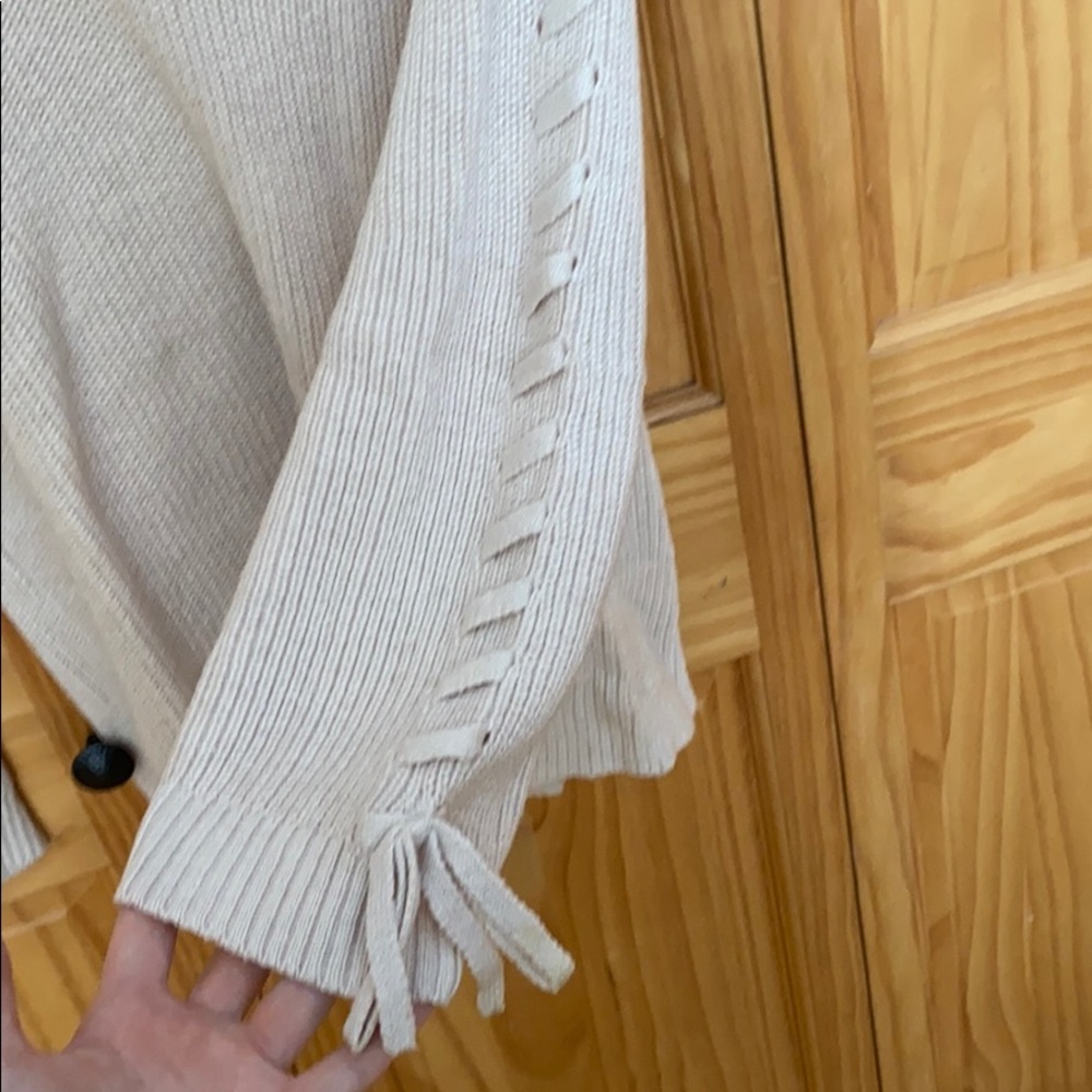 Sweater - Picture 3 of 3